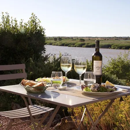 Bed & Breakfast La Charentine 4*