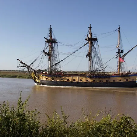 Nocleg ze śniadaniem La Charentine Echillais