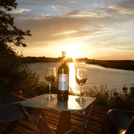 La Charentine Bed & Breakfast 4*