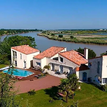 La Charentine 4* Echillais
